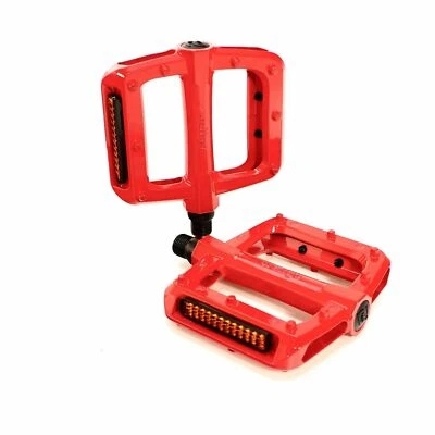 Wellgo 9/16" Big Platform Pedal Mountain MTB Downhill DH Bike BMX Black or Red - Image 1 of 4