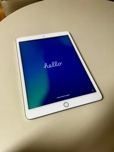 ipad 7th generation - Picture 1 of 4