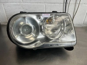 Chrysler 300C 05-10 right:Driver Side Xenon Headlight 04806166AH (S2261) - Picture 1 of 8