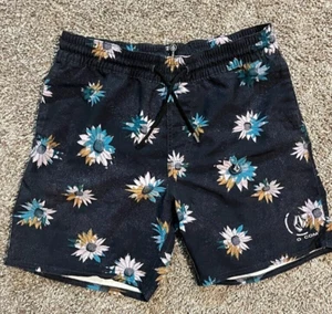 Volcom Shorts Boys Large navy w flowers Swim Bathing Suit Trunks Outdoor Youth - Picture 1 of 6
