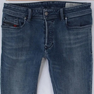 Hombres Diesel SLEENKER Ajustado Pitillo Elástico Negro Jeans W31 L32 - Imagen 1 de 8