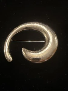 Silver Tone Abstract Swirl Brooch Silver Tone 5/29 - Picture 1 of 6