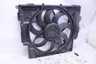 RADIATOR FAN ASSEMBLY BMW 528i 12 13 14 15 16 1277381 Foto 1 de 4