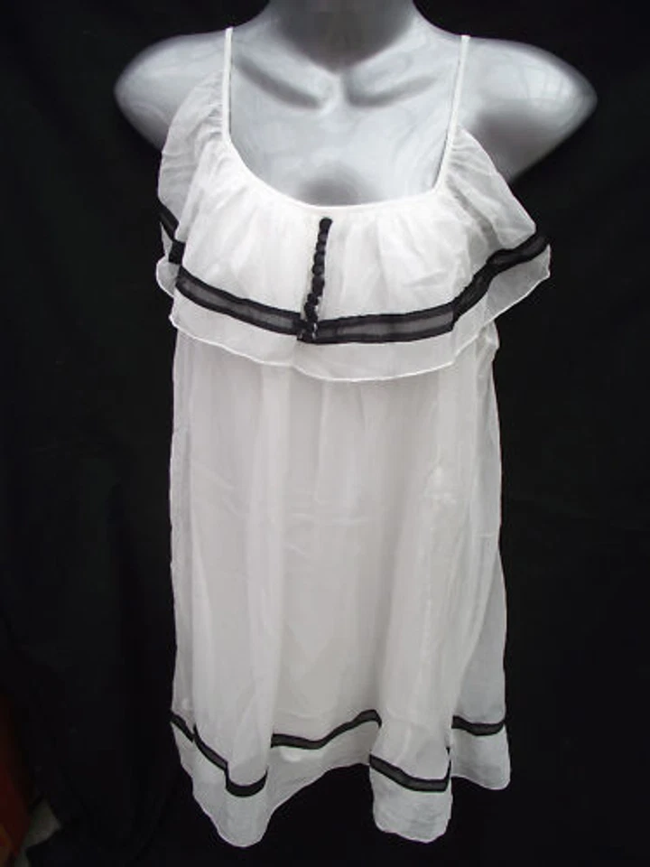 Nuevo con etiquetas Vestido de diseñador blanco Yue Ping talla 12 para mujer PVP $90 Foto 1 de 1
