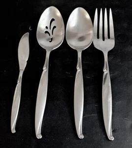 4 Serving Pieces Oneida Community Stainless Driftwood Flatware - Picture 1 of 2