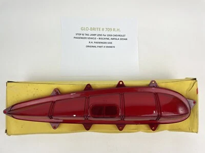 Chevrolet Biscayne 1959, Impala lámpara de parada y trasera lente Glo-Brite # 709 pasajeros R.H. Foto 1 de 4
