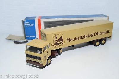 LION CAR DAF 2800 TRUCK WITH TRAILER MEUBELFABRIEK OISTERWIJK NEAR MINT BOXED - Image 1 of 4