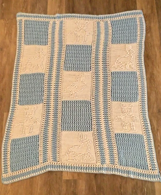 "Manta bebé ganchillo hecha a mano - azul y blanco, osos - conejitos - pato 40x48"" ¡Hermosa! Foto 1 de 4