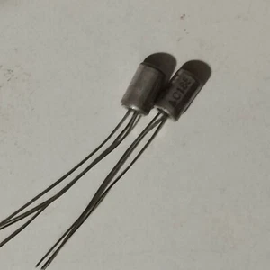 AC188 TRANSISTOR GERMANIUM PNP NOS AC 188 Lot 2 Pcs CavEtaG - Imagen 1 de 4