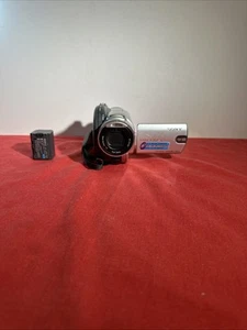 Sony DCR-DVD405 Camcorder - Picture 1 of 7