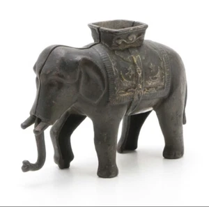 Antiguo banco de monedas de centavo de animal figura elefante de hierro fundido AC Williams de 1920 - Imagen 1 de 7