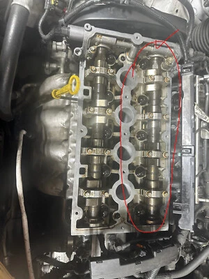 Árbol de levas del motor genuino GM Chevy Sonic 2016 - admisión del motor del lado del conductor GM Foto 1 de 2