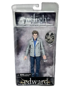 Twilight Edward Action Figure Doll Collectors Toy 2008 with Vampire Crest, NEW - Picture 1 of 6