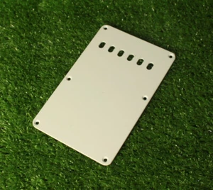 Vintage Style Tremolo Cover Back Plate For Fender Strat - White 1 Ply V1 - Picture 1 of 4