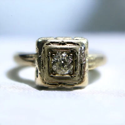 Vintage Art Deco 18k White Gold Natural Old European Diamond Filigree Ring - Image 1 of 4