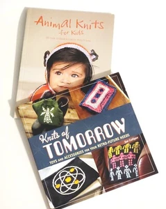 Lot 2 Kids Knitting Projects: Animal Knits For Kids & Knits Of Tomorrow - Picture 1 of 23