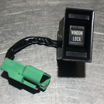 1984–1991 Toyota 4Runner Rear Window Lock Switch OEM SR5 - Image 1 of 4