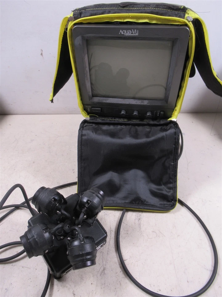 Sistema de cámara de pesca submarina Aqua-Vu IPS2101 cuádruple con monitor  Foto 1 de 4
