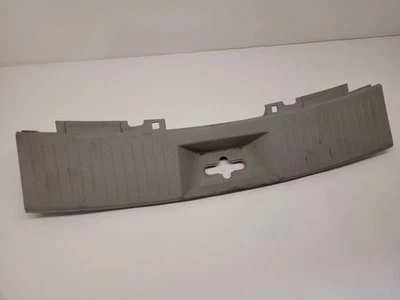 Nissan Rogue 2008-2015 maletero trasero puerta levadiza moldura placa de desgaste 84992Jm00B    Foto 1 de 4