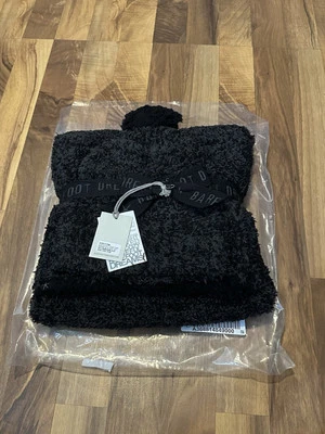 Barefoot Dreams CozyChic Pom Pom Beanie Hat & Scarf Gift Set Carbon Black NWT - Image 1 of 4