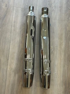 OEM Harley Davidson Stock Chrome Slip On Exhaust Muffler 64900235A 64900236A - Picture 1 of 8