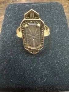 Vintage Avon Ring Frostlights Pink Camphor Glass Art Deco Sunburst 1977 Size 6.5 - Picture 1 of 4