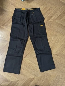 Pantalones cargo de trabajo con bolsillo Dewalt para hombre W36 L32 negros DWC23-001 NUEVOS CON ETIQUETAS - Imagen 1 de 5
