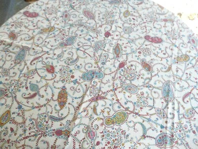 TISSU vintage ancien  en coton fleuri de qualité 1,24 m x 2,20 m - Photo 1/4