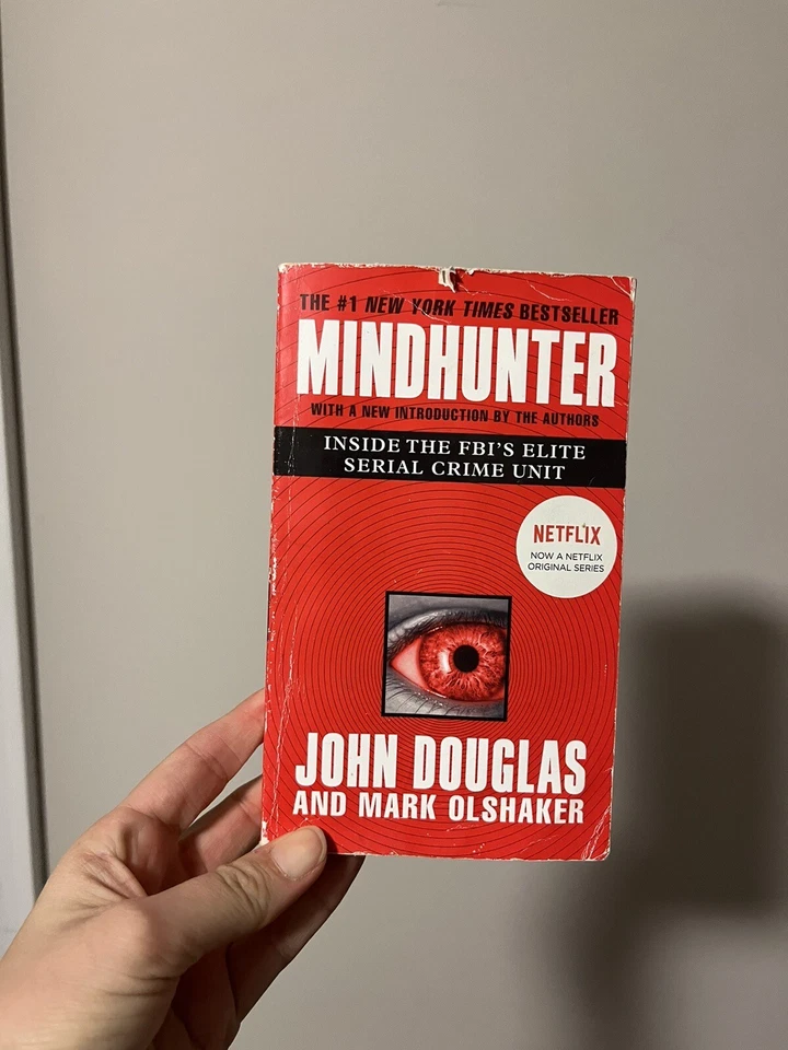 Mindhunter: Inside the FBI Elite Serial Crime Unit (Now A N... by Olshaker, Mark - Image 1 of 1