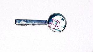 New England Patriots Football Team Glass Cover Men's Tie Clip Clasp NFL Sports - Picture 1 of 2
