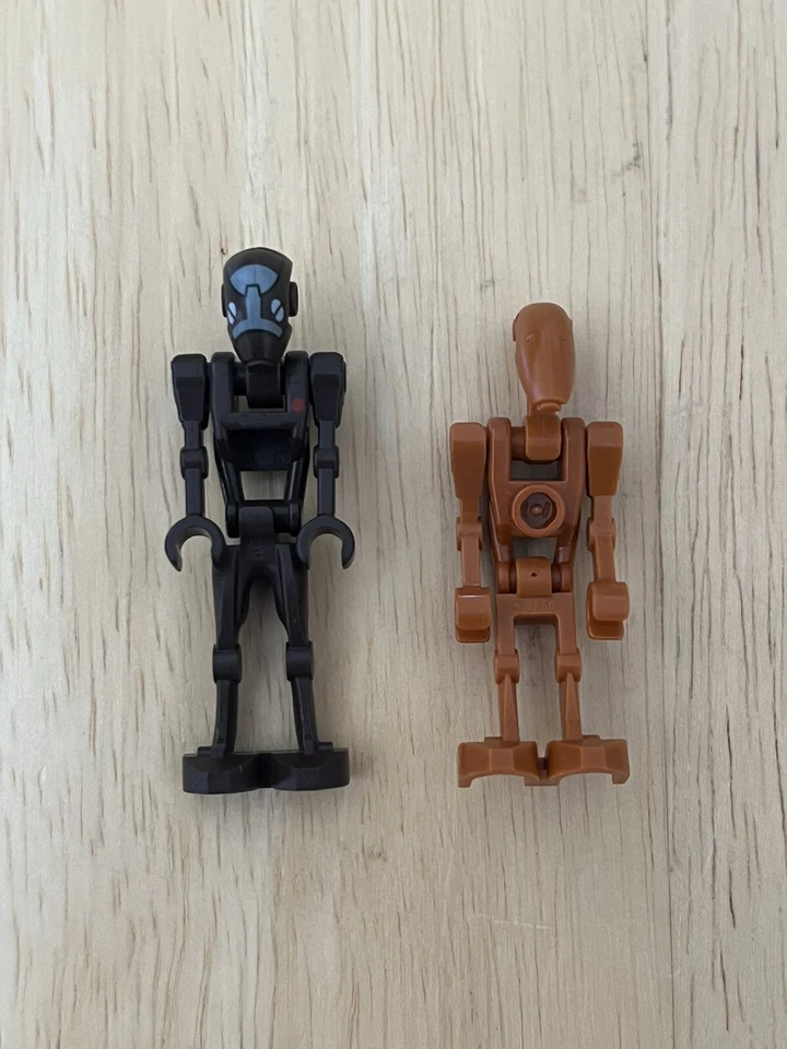 LEGO Star Wars Commando Droid Captain Minifigure 75002 & Battle Droid - Image 1 of 1