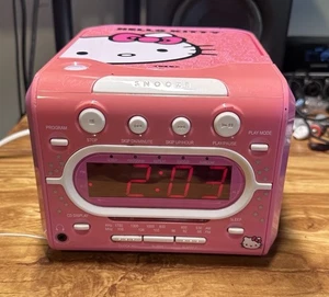 Hello Kitty AM/FM Stereo CD Dual Alarm Clock Radio KT2053A, Read Description - Picture 1 of 5