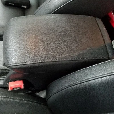 LID ONLY BLACK, Console Front Floor Fits 12 13 14 15 16 17 18 JETTA Foto 1 de 4