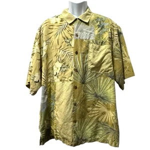 Tommy Bahama Relax 100% Silk Hawaiian Shirt Floral Wooden Buttons Men’s Size XL - Picture 1 of 5