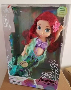 COLECCIÓN ANIMADORES DISNEY EDICIÓN ESPECIAL MUÑECA ARIEL LIGHT UP 15" NE - Imagen 1 de 5