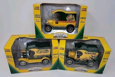 1998 Crayola Gearbox 1912 Ford Model T Delivery Truck Set Of 3 DieCast Coin Bank - Image 1 of 4