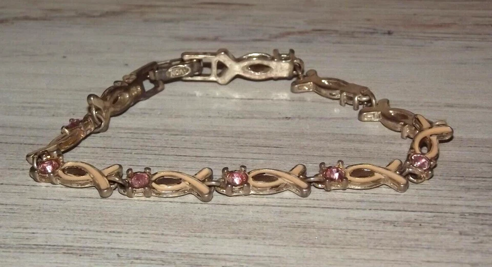 Avon Pink Enameled Rhinestone Breast Cancer Awareness Ribbon Bracelet 7" B26 - Image 1 of 1