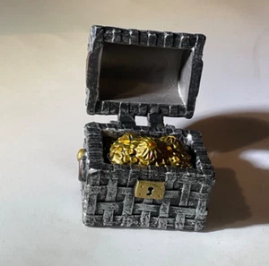 Juguete cofre del tesoro de los piratas de Papo con oro castillo medieval fantasía 2000 - Imagen 1 de 7
