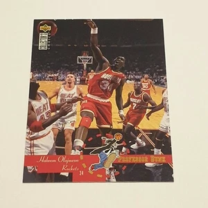 Tarjeta de Dunk Hakeem Olajuwon 1995-96 elección de coleccionista profesor - Houston Rockets - Imagen 1 de 1