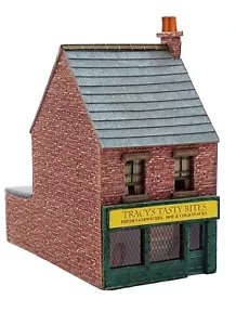 Starter Pack 2 Small Terraced Shop kit OO scale - Picture 1 of 6