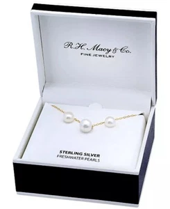 Freshwater Pearl (10mm) Pendant Necklace & Stud Earrings in Sterling Silver - Picture 1 of 2
