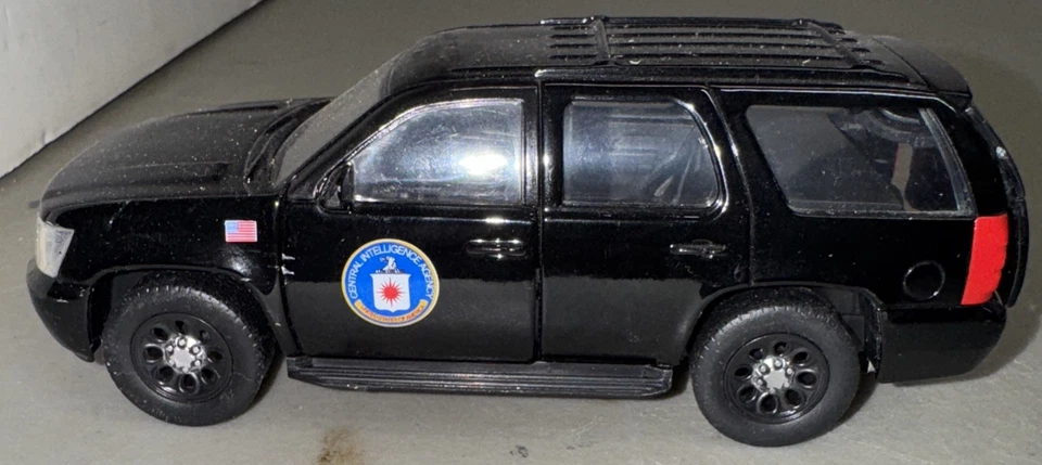 JADA Central Intelligence Agency 2010 Chevy Tahoe Diecast 1:32 2013 Hero Patrol - Image 1 of 4