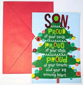 NUEVA Tarjeta de Navidad Hallmark para Hijo ORGULLOSO DE SONRISA, ORGULLOSO DE ESTILO 5.75" X 8" - Imagen 1 de 4