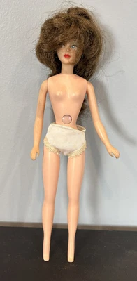 Muñeca americana Growing Hair 1963 pelo castaño ojos de gato azules 12 1/4" Foto 1 de 4