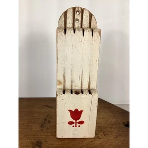 Vintage Wood Wall Knife Holder Display White Red Tulip Primitive Country Kitchen - Picture 1 of 8