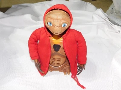 Tiger Electronics E.T. The Extra-Terrestrial Talking Toy With Red Hoodie 2000 Foto 1 de 4