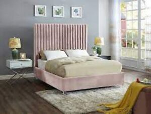 Meridian Furniture Candace Solid Wood Tufted Velvet full Bed in Pink