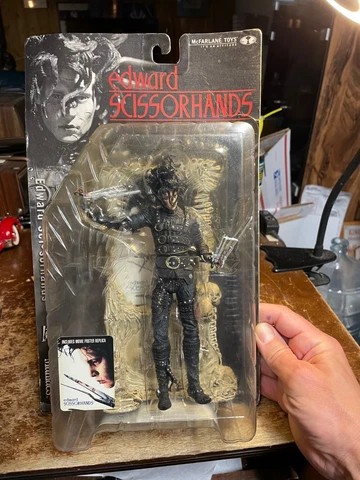 EDWARD SCISSORHANDS 2000 MCFARLANE TOYS SPAWN MOVIE MANIACS SERIES 3 Cover