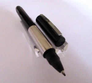 MAGNIFIQUE STYLO ROLLER BILLE DE PRESTIGE DE LA MARQUE LAMY MOTIFS STRIES A69 - Imagen 1 de 11