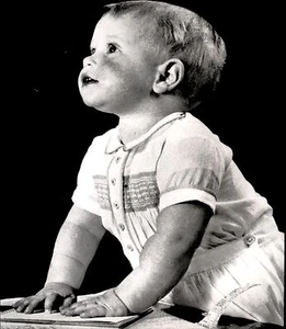 1965 AP Wire Photo by LISA SHERIDAN Windsor Castle Prince Edward Earl of Wessex - Picture 1 of 2